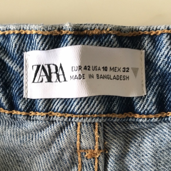 Zara cut off high waisted jean shorts - Picture 2 of 3
